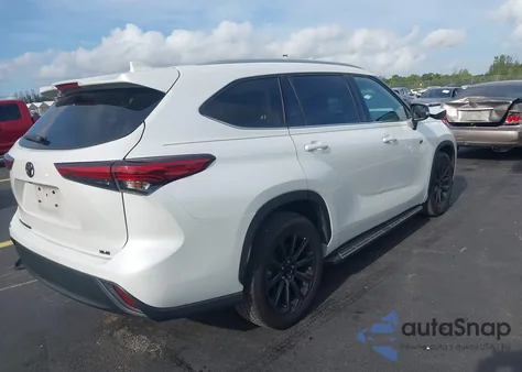 2022 Toyota Highlander Xle из США, поврежденный, VIN 5TDGZRAH9NS132479
